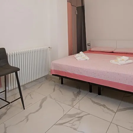 فندق مبيت وإفطار B&B Villa Ravenna